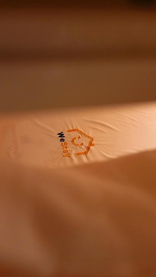 Westay Hostel 迪拜 外观 照片